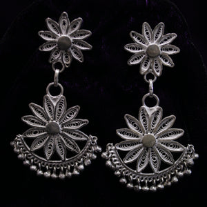 Floral Silver Filigree With Beads Earring