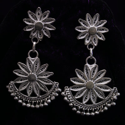 Floral Silver Filigree With Beads Earring