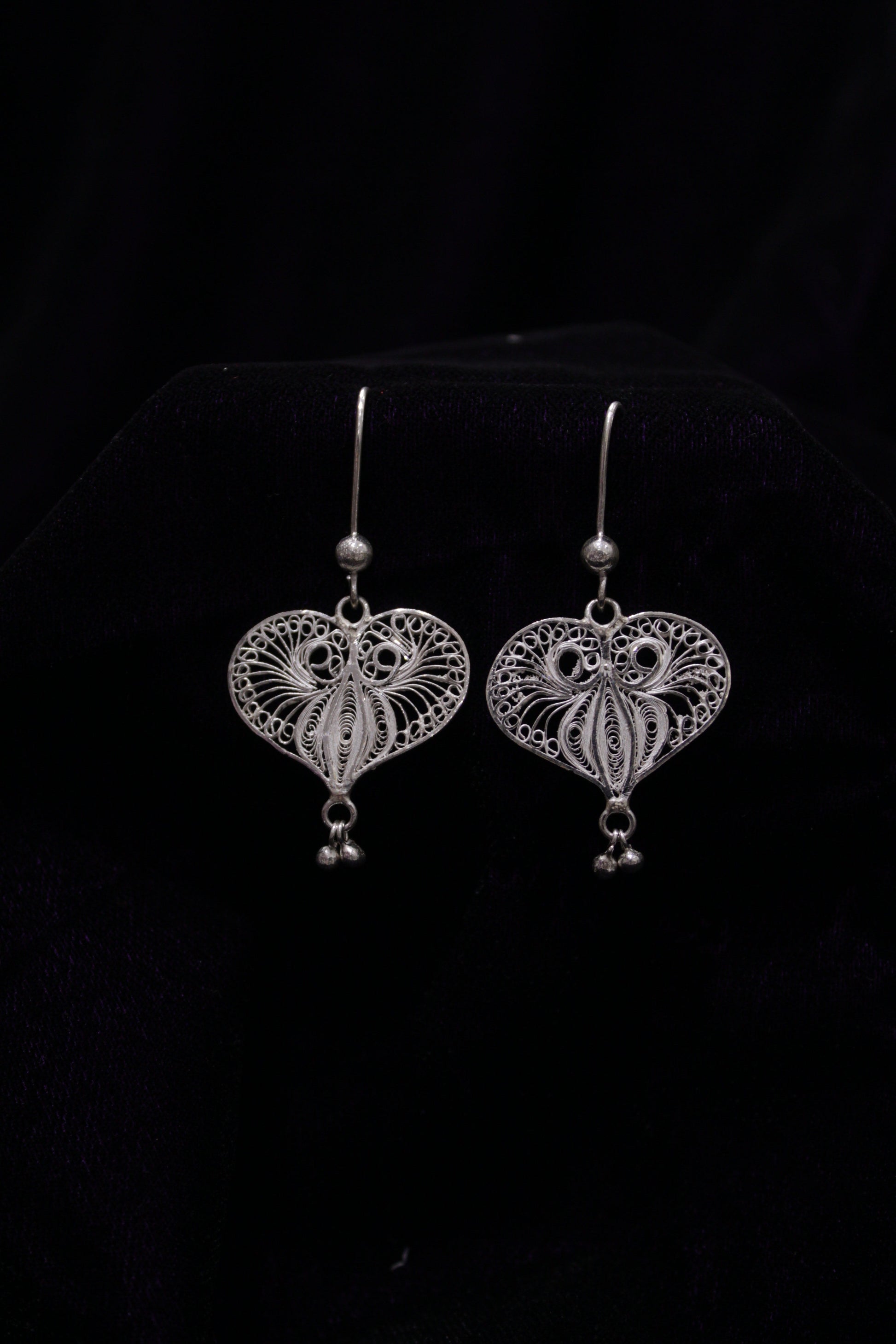Butterfly in Heart Shape Silver Bead Filigree Earring