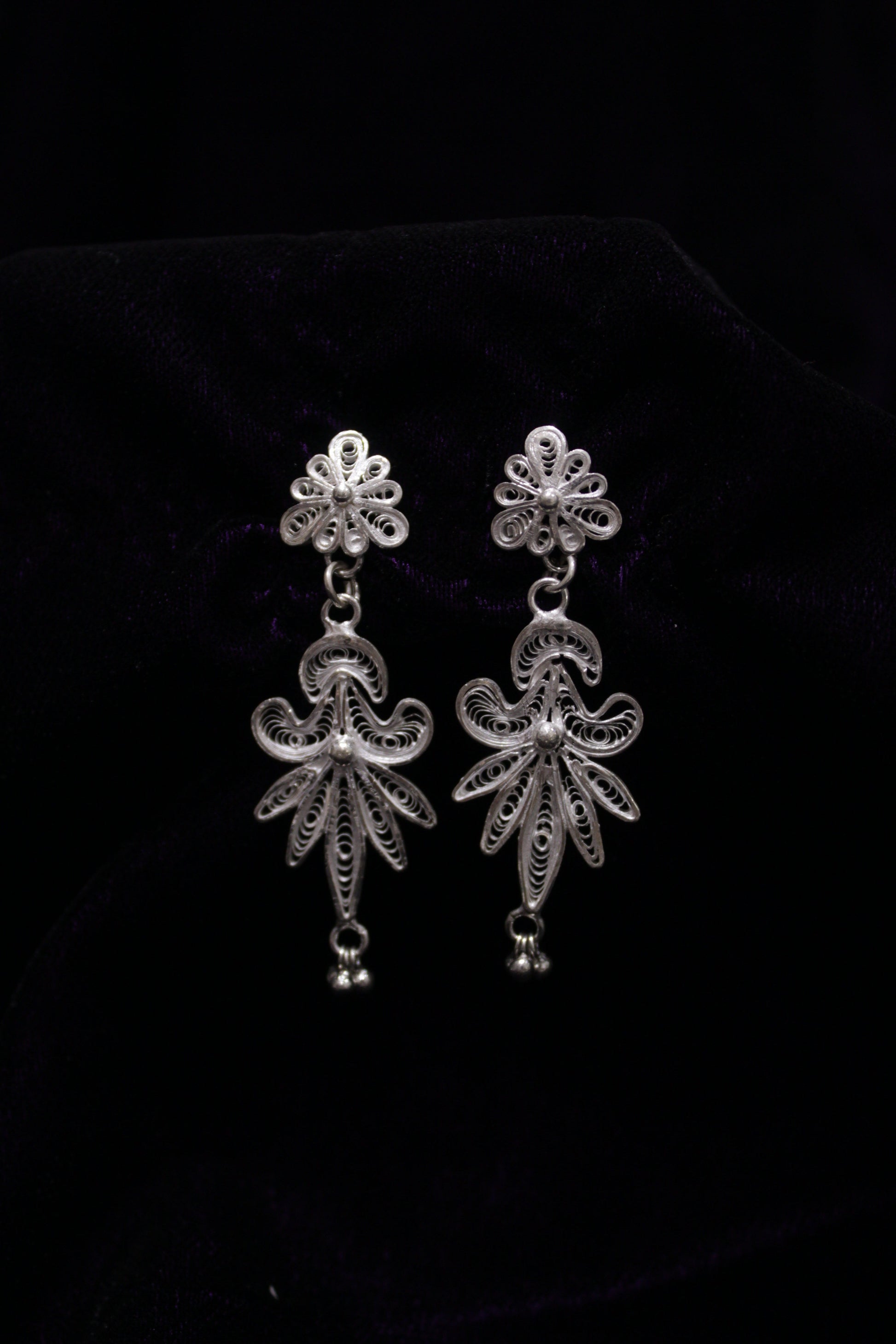Dancing Tree Silver Filigree Earring