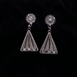Triangle Designed Silver Filigree Earrings