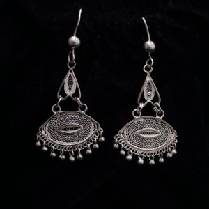 Eye Bead Silver Filigree Earring