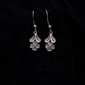 Floral Designed Silver Filigree Earrings