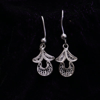 Half Moon Floral Design Silver Filigree Earring