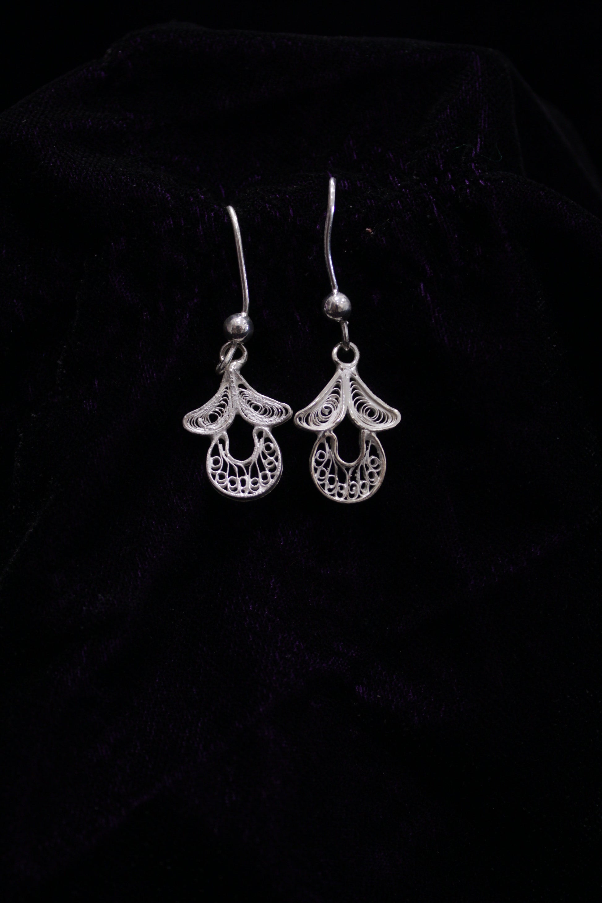 Half Moon Floral Design Silver Filigree Earring