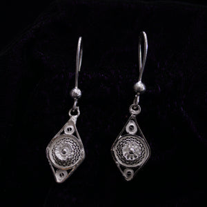 Rhombus Silver Bead Filigree Earring