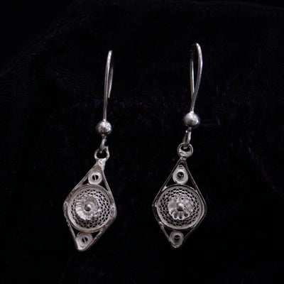 Rhombus Silver Bead Filigree Earring