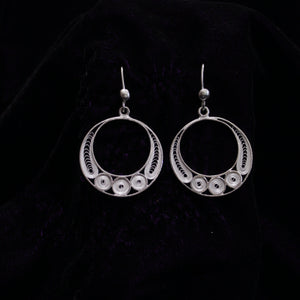 Round Shape Silver Filigree Earring