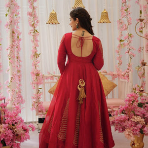 Timeless elegance suit set