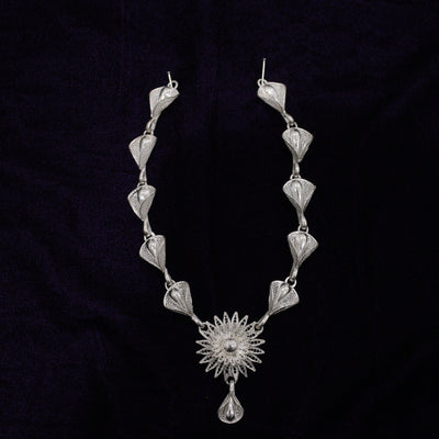 Bouquet Stud Silver Filigree Necklace With Earrings Set