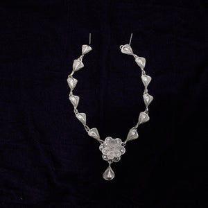 Bouquet Stud Silver Filigree Necklace With Earrings Set