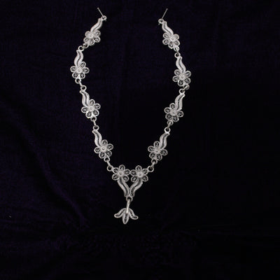 Silver Filigree Necklace With Earrings Set