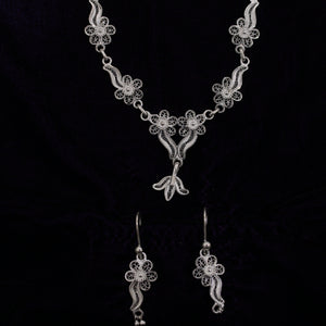 Silver Filigree Necklace With Earrings Set