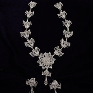 Silver Filigree Floral Necklace With Earring Set