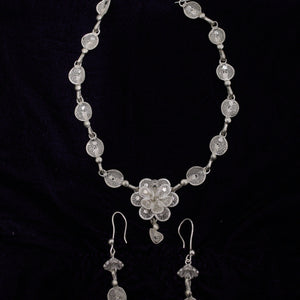 Floral Silver Filigree Necklace With Earring Set