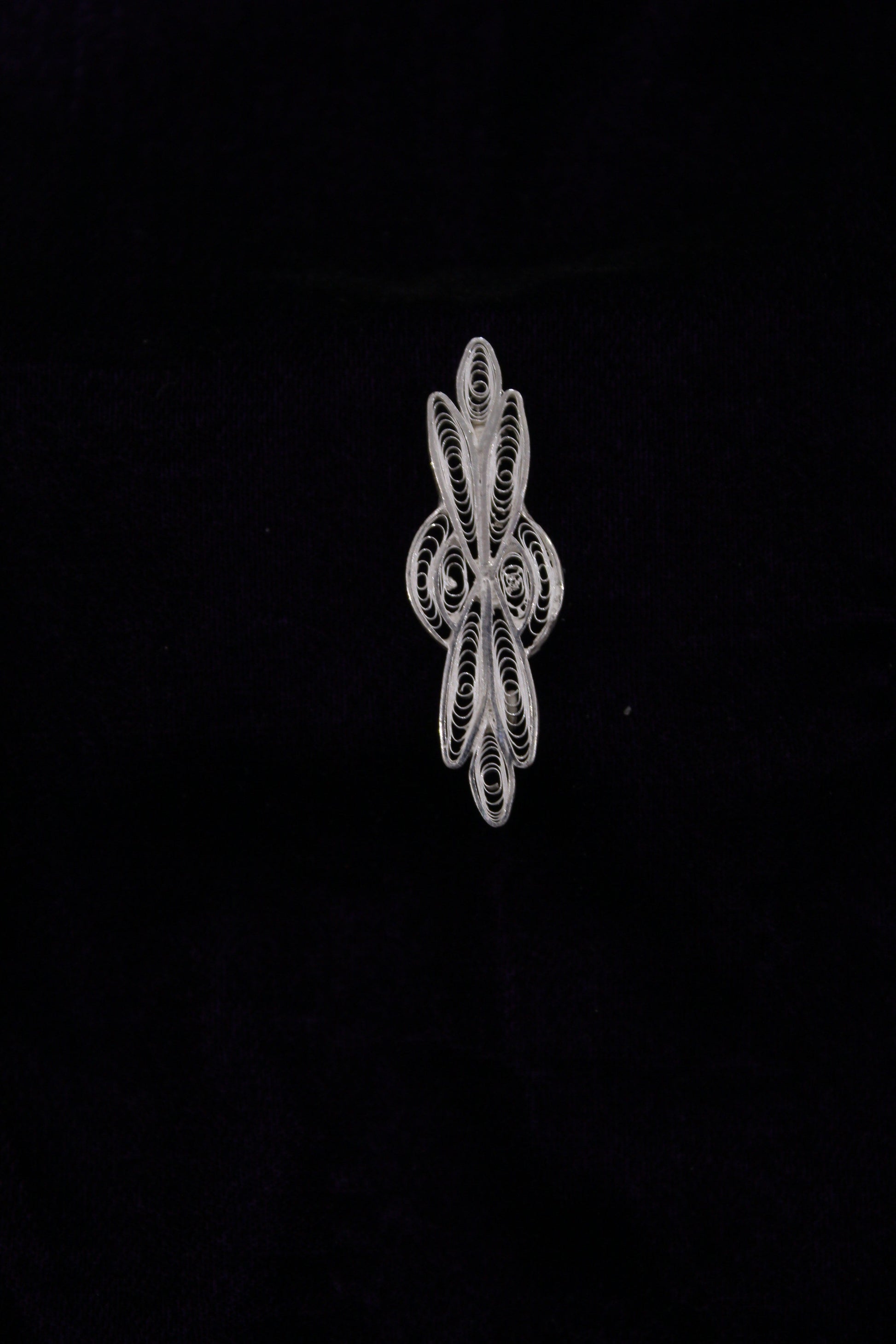 Designer Silver Filigree Saree Pin