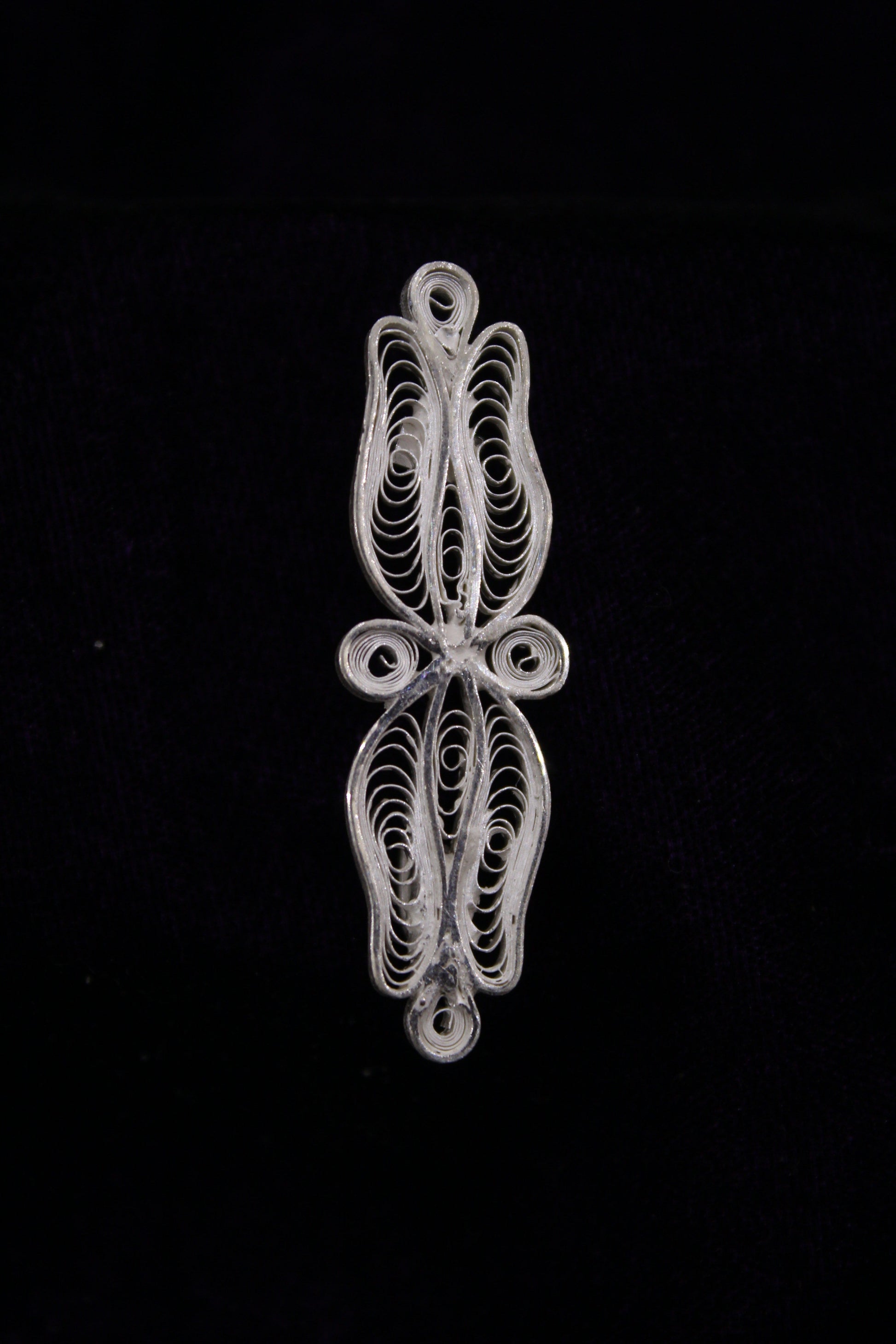 Designer Silver Filigree Saree Pin