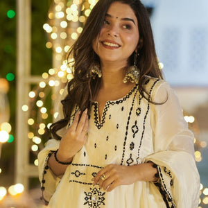 Vyara pure crepe suit set