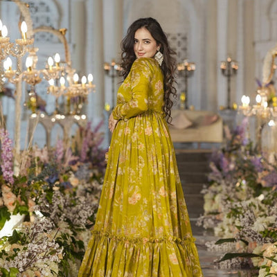 vashti crepe croptop-sharara set