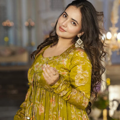 vashti crepe croptop-sharara set