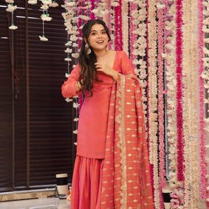 Mehreen cosmos sharara set