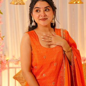 Saffron silk heavy suit set