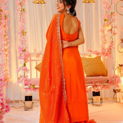 Saffron silk heavy suit set