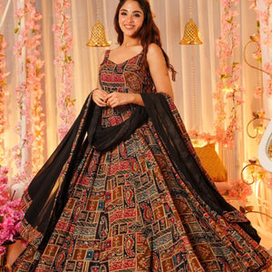 Prism black maxi set
