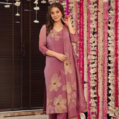 Rabia glow floral kurta set