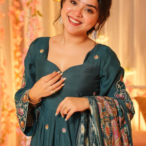 Kamakshee muslin suit set