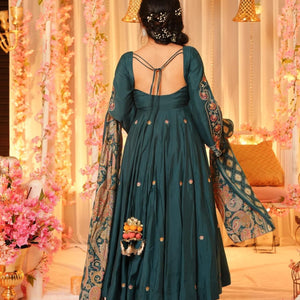 Kamakshee muslin suit set