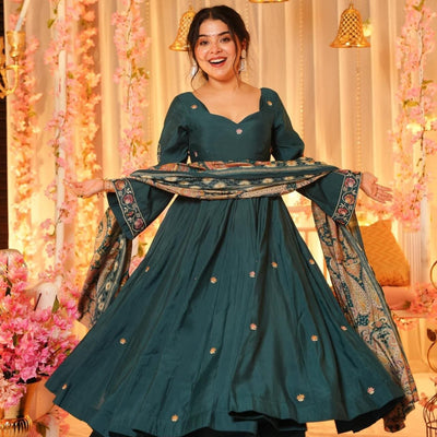 Kamakshee muslin suit set