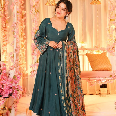 Kamakshee muslin suit set