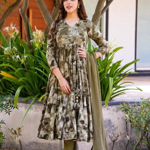 kaleidoscope elegance green suit set