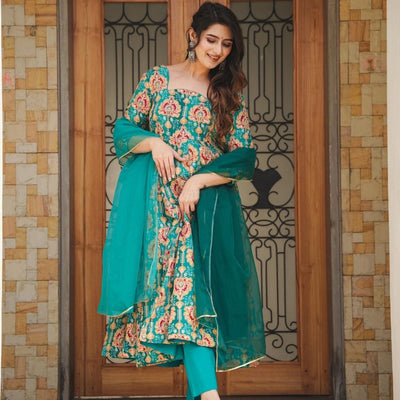 SHIBANI GREEN HEAVY SUIT SET