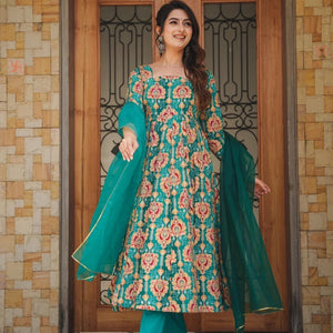 SHIBANI GREEN HEAVY SUIT SET