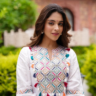NETRA WHITE KURTA SET