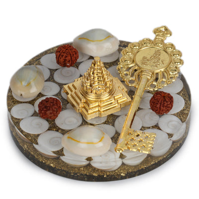 Studio Vaidik Lakshmi Plate