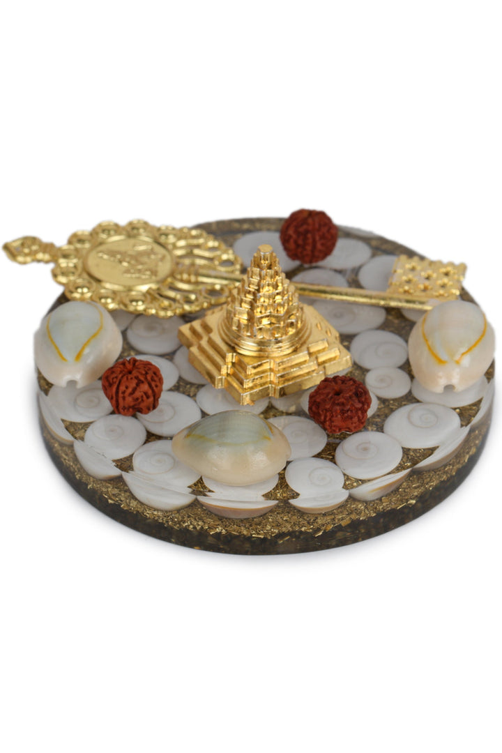 Studio Vaidik Lakshmi Plate