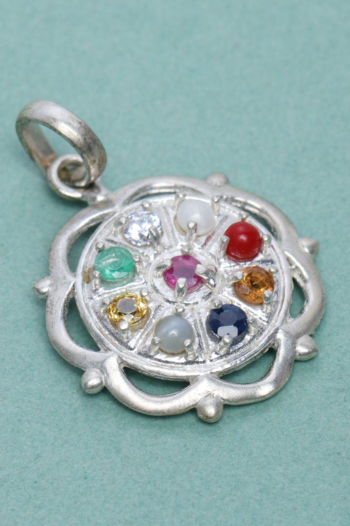 STUDIO VAIDIK Navgrah locket