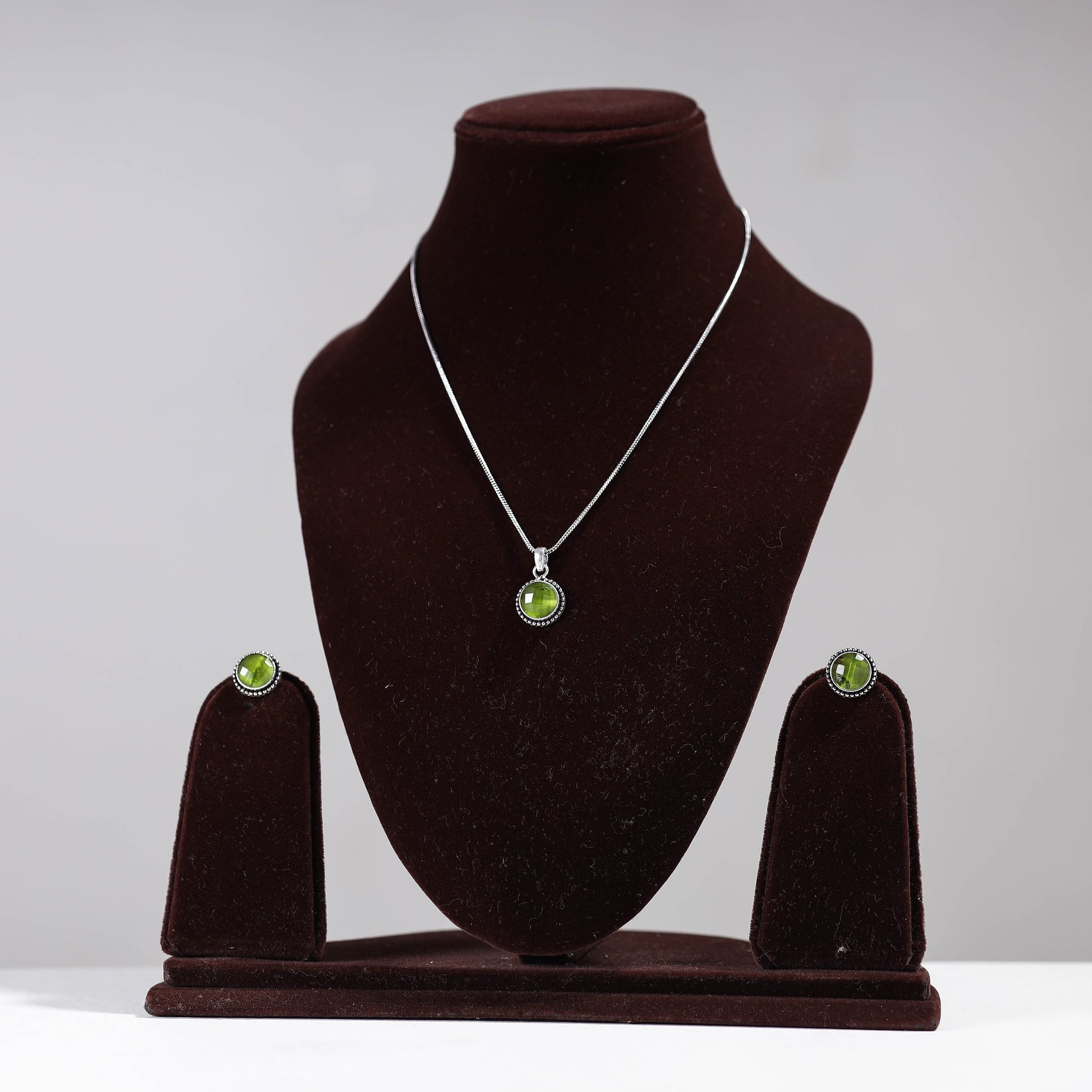Antique Silver Finish Oxidised Brass Base Stone Work Necklace Set
