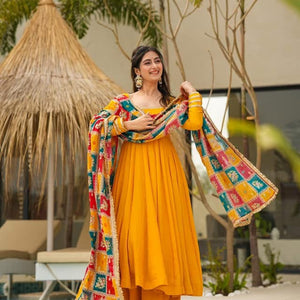Dusk yellow cosmos suit set