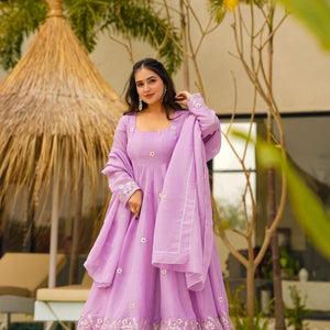 Wisteria new purple silk set