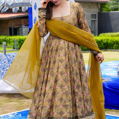 Devika embroidered heavy maxi set