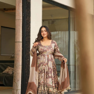 Walnut charm silk suit set