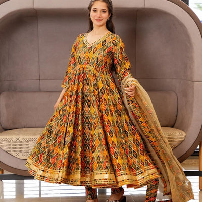 Celosia floral suit set