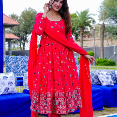Cinnabar embroidered suit set