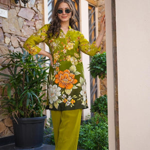 HAZEL GREEN EMBROIDERED SET