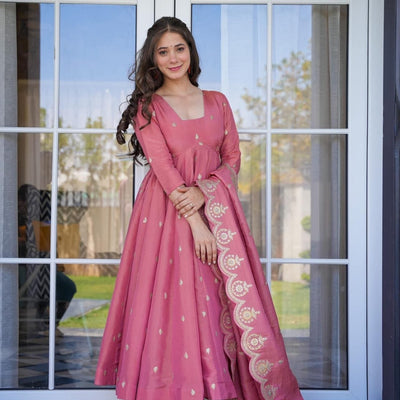 Inaaya cosmos heavy suit set