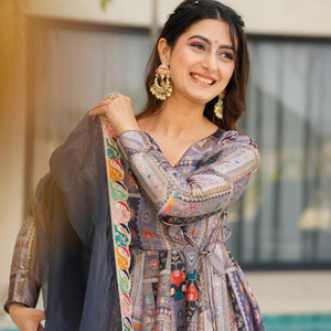 Enigma silk suit set